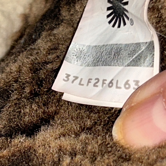 NEW UGG Classic Berge Mini Boot 7 - Picture 15 of 15